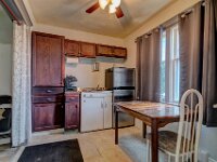 09 1713 St John St