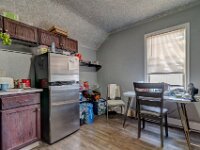13 1713 St John St
